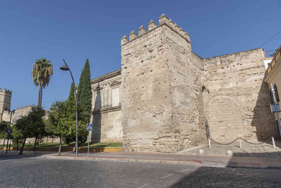 Cádiz - Jerez de la Frontera 29 - Alcázar.jpg